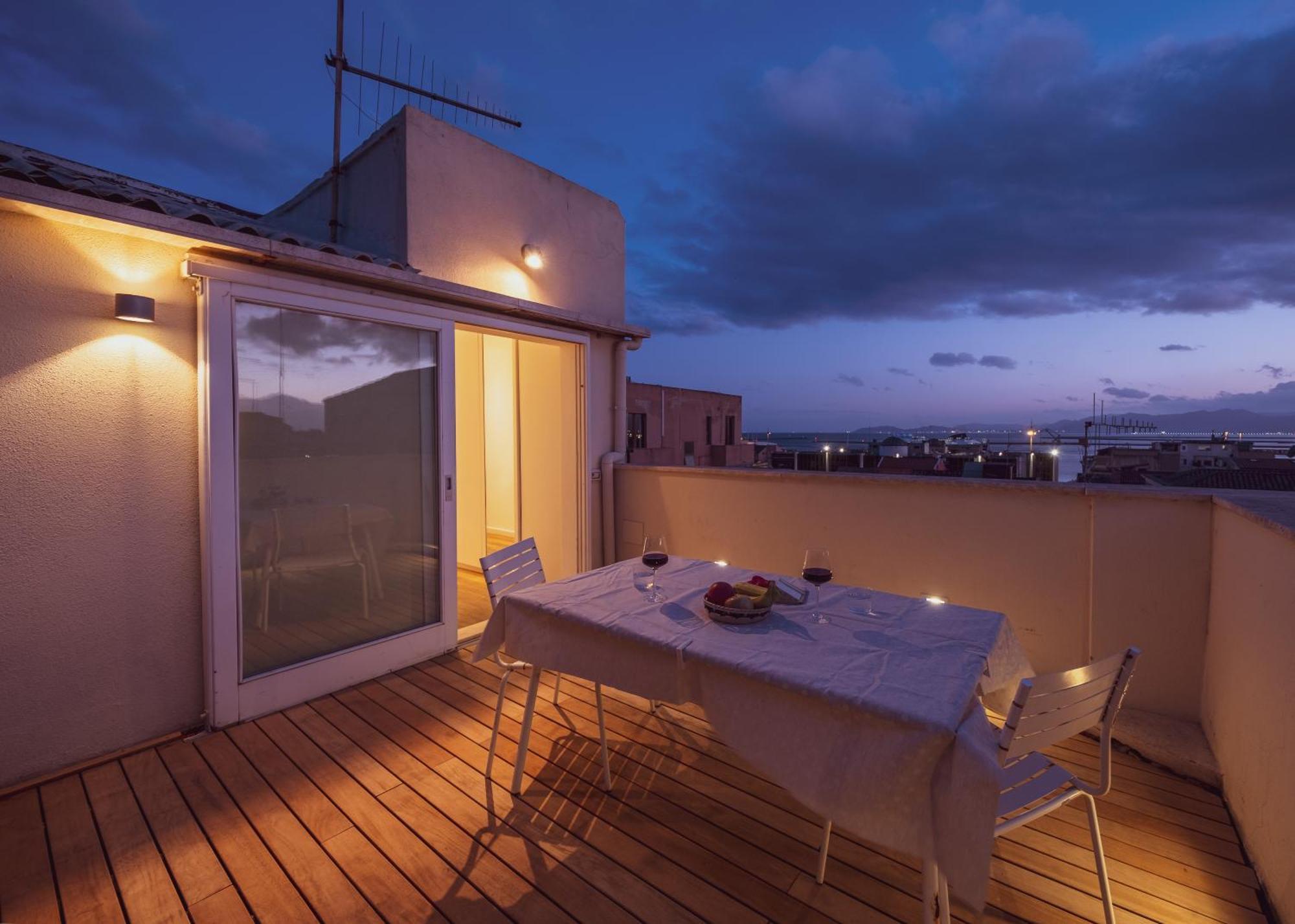 Blue Domus Daire Cagliari Dış mekan fotoğraf